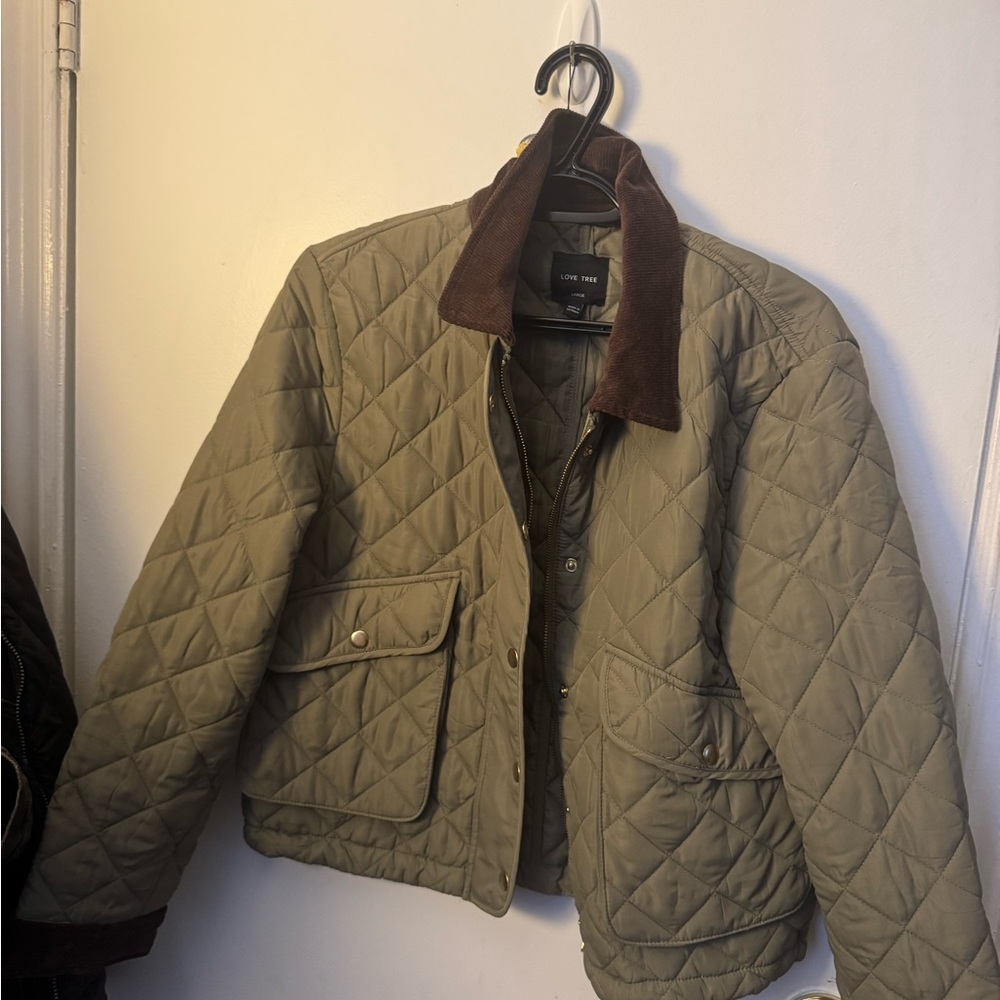 Love Tree Olive Quilted Jacket with Brown Collar